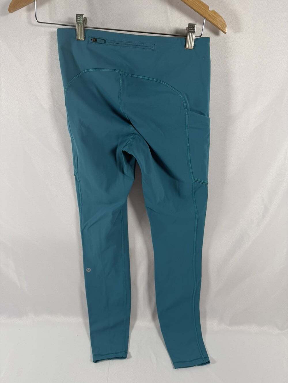 Lululemon Speed Up Tight 28" *Full-On Luxtreme Women's Sz 6 Teal